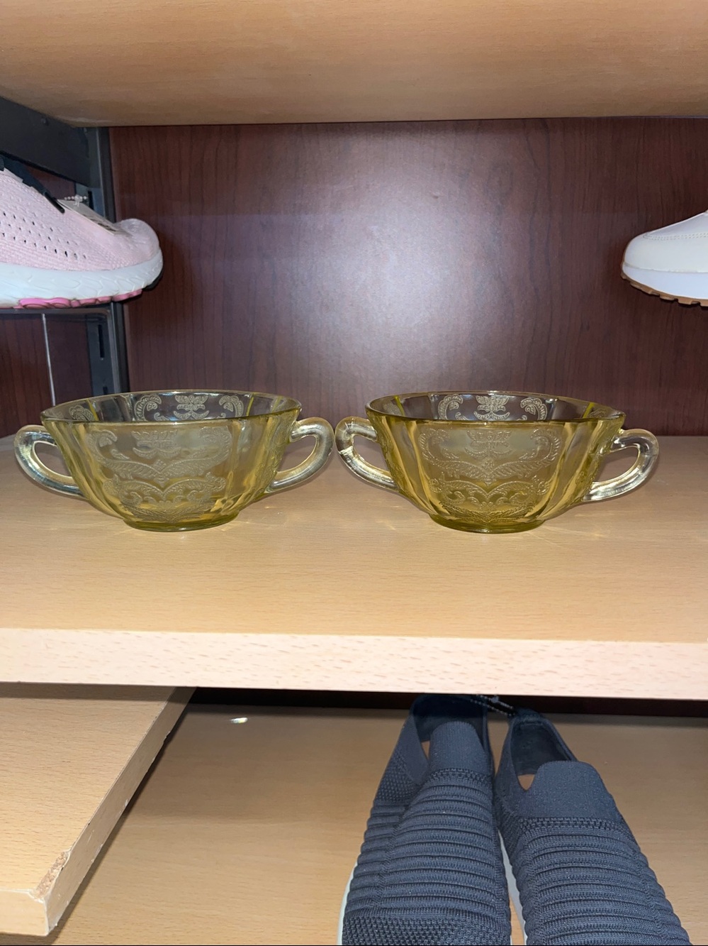 Set of 2 1930s Fed Glass Depression Glass Madrid  2 handle Cream/soup Bowl